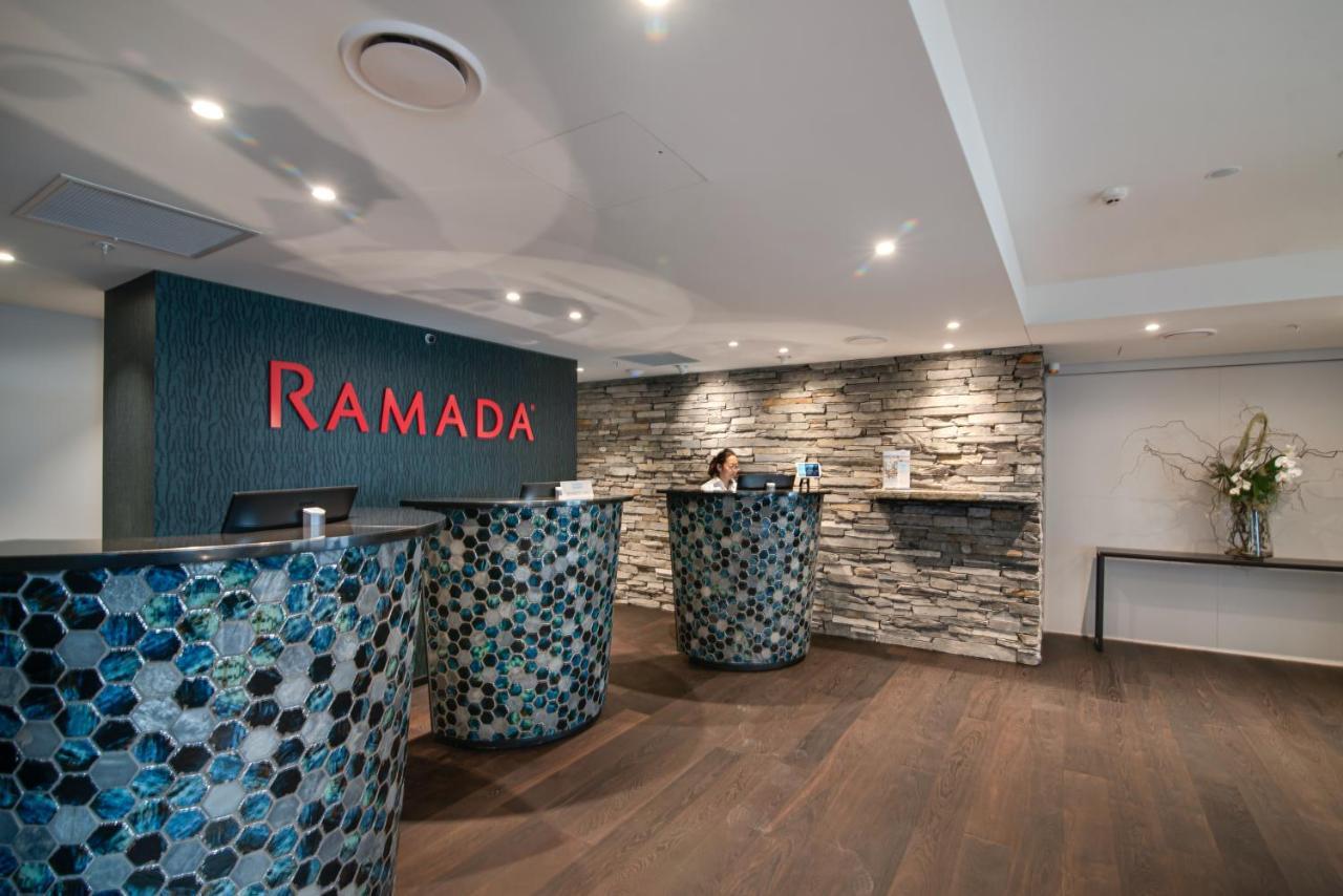 Ramada By Wyndham Queenstown Central Zewnętrze zdjęcie