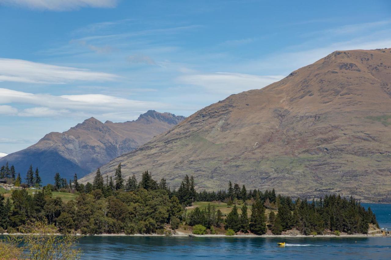 Ramada By Wyndham Queenstown Central Zewnętrze zdjęcie