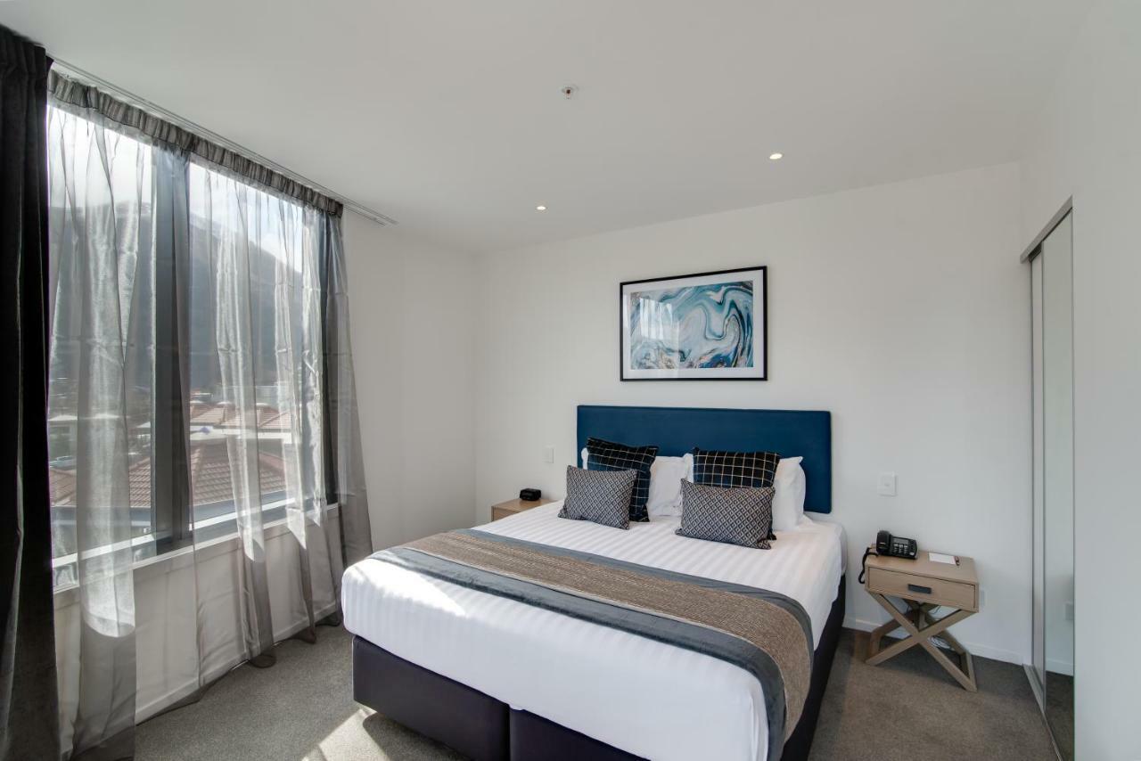 Ramada By Wyndham Queenstown Central Zewnętrze zdjęcie